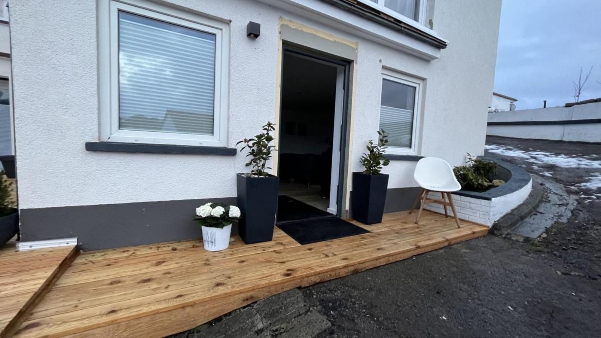 Wellness Appartement Eifelglueck Pelm Exterior foto
