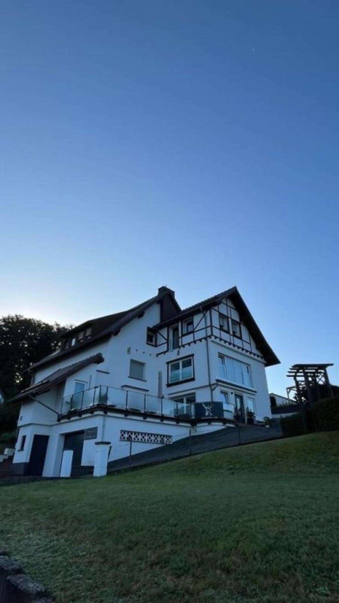 Wellness Appartement Eifelglueck Pelm Exterior foto